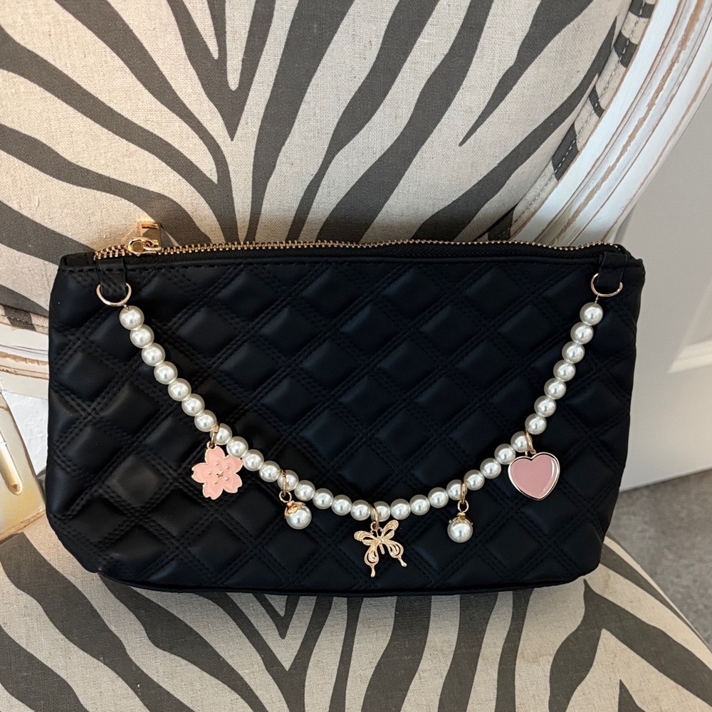 Elegant Black Quilted Clutch with Pearl Accents